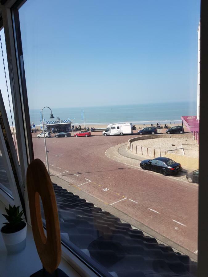 By Simonis * Zandvoort
